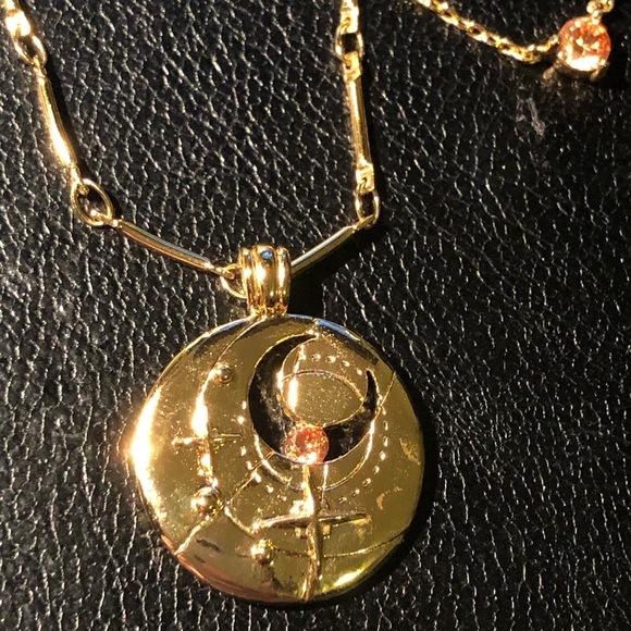 Necklace - Picture 5 of 7